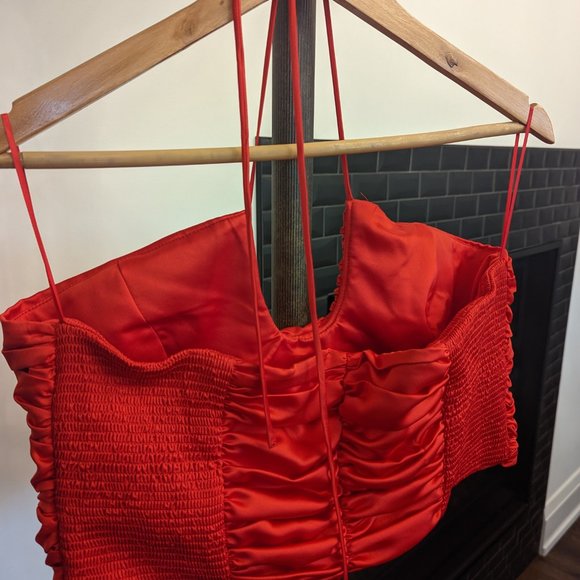 NWT Dynamite Red Ruched Halter Top s:XL - Picture 3 of 7